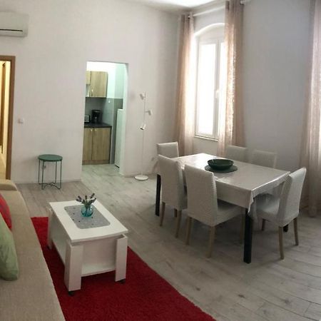 Apartman Tijana Apartment Makarska Ngoại thất bức ảnh