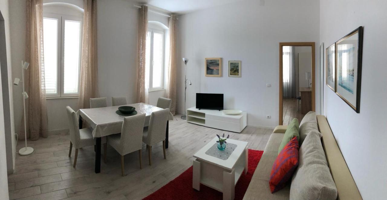 Apartman Tijana Apartment Makarska Ngoại thất bức ảnh
