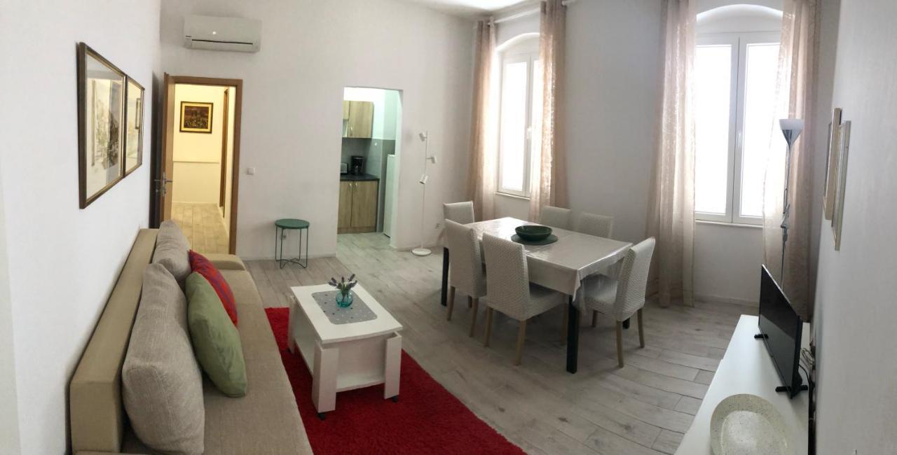 Apartman Tijana Apartment Makarska Ngoại thất bức ảnh